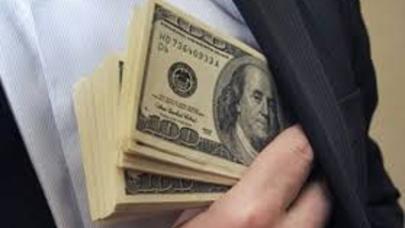 Bakıda türk iş adamının 16 400 dollar pulunu mənimsəyiblər